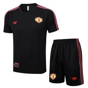 Ensemble Training Manchester United 25/26
