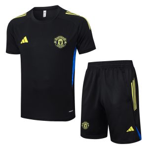 Ensemble Training Manchester United 25/26