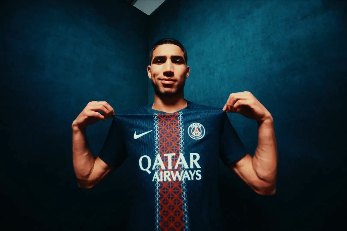 Maillot de foot pas cher : les bons plans pour les vrais fans ! Hakimi porte le maillot PSG 2025 avec étoile LDC