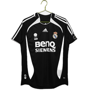 Real Madrid Maillot Retro Exterieur 06/07