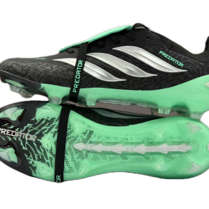 Crampons PREDATOR ACCURACY+ FG BOOTS