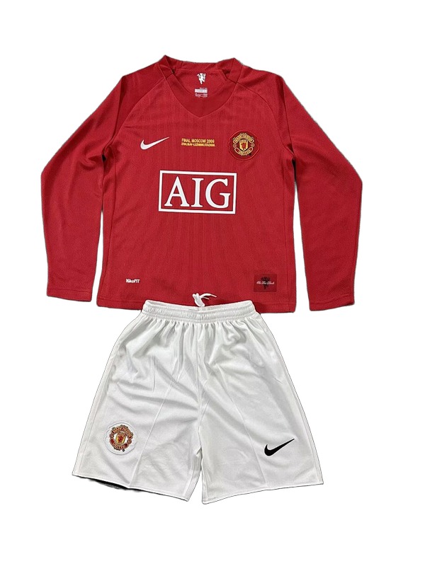07-08_Manchester_United_Domicile_Manche_Longue_-_Avant.jpg Manchester United Tenue Rétro Domicile Manche Longues 07/08 - Enfant