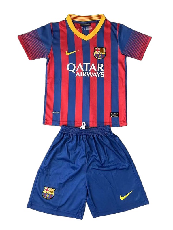 13-14_Barcelone_Domicile_-_Avant.jpg FC Barcelone Tenue Rétro Domicile 13/14 - Enfant