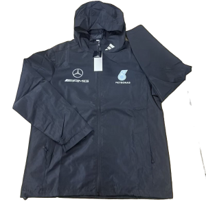 Mercedes Coupe-vent Noir 2026