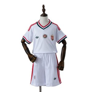 Hongrie Tenue Extérieur 26/27 - Enfant/Adulte