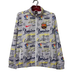 SURVETEMENTS FC BARCELONE e2abb745 2fee 4601 a27a 8a25f035655f front chosen v1785215977.jpg