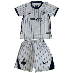 bb3967c7 6843 4ad9 be99 fc689d7845de front chosen v1786986695.jpg