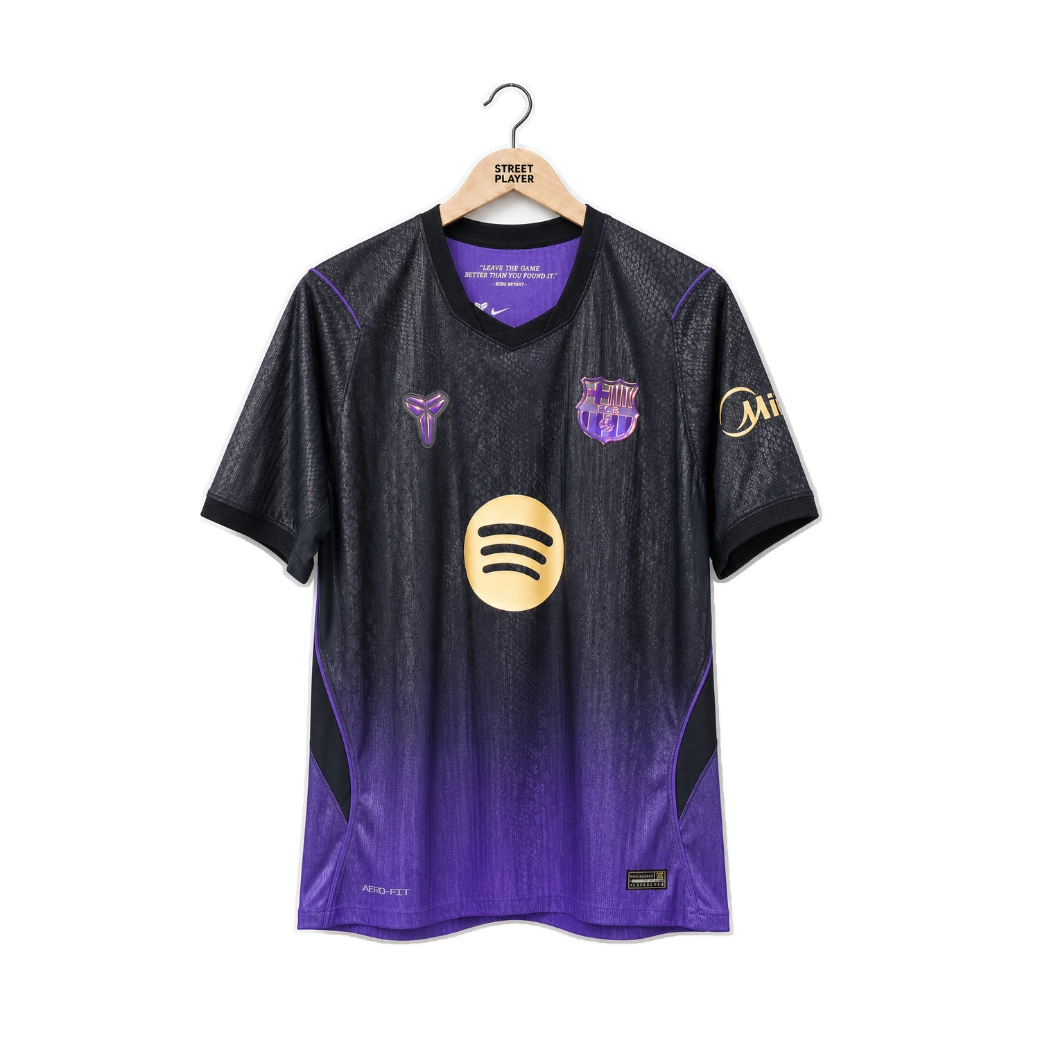 81306 barcelone maillot exterieur 26 27 devant.webp